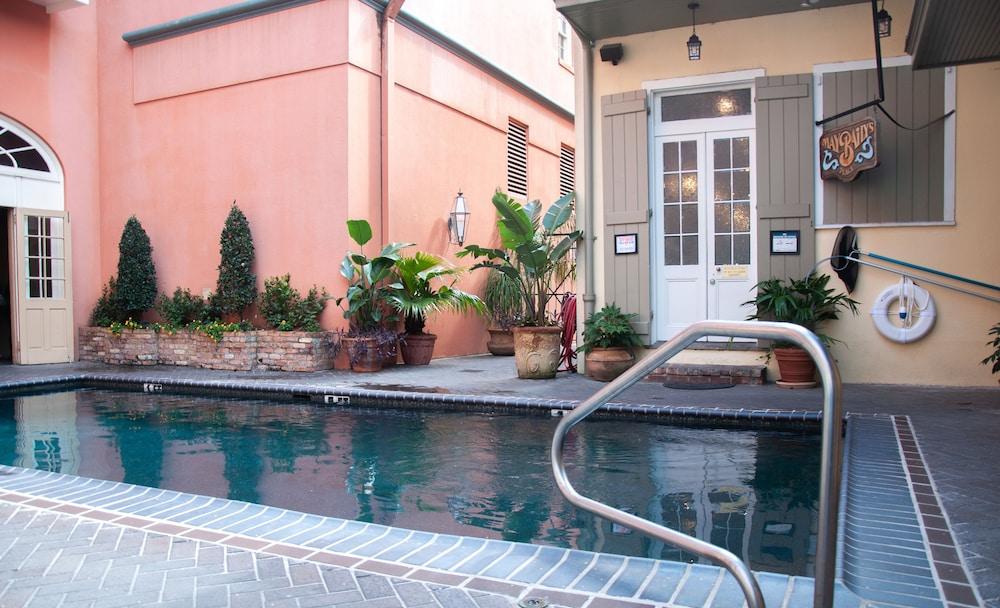 Dauphine Orleans Hotel New Orleans Bagian luar foto
